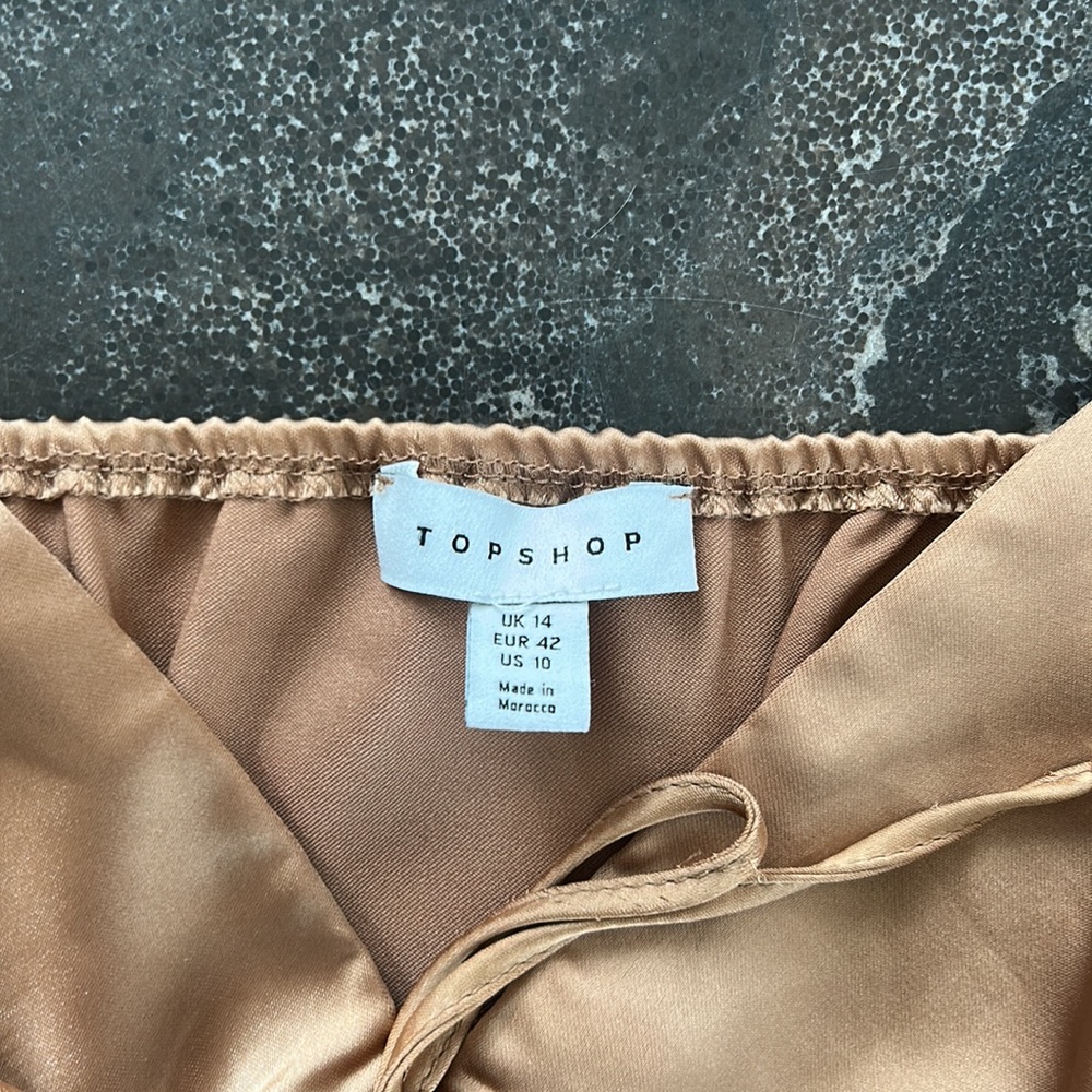 Topshop gold camisole - Picture 2 of 4